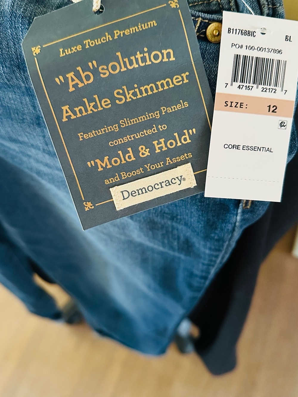 Democracy Light Blue Ankle Skinny Jeans - Picture 5 of 6